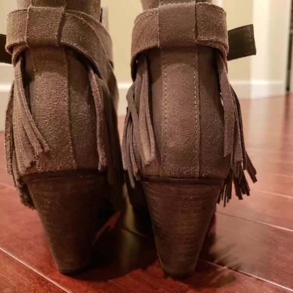 Naughty Monkey size 8.5 ankle boot - Picture 4 of 10